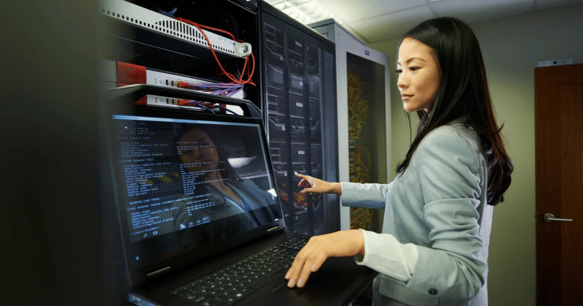 Transformação Digital: Como Empresas Podem Integrar Tecnologia para Otimizar Resultados